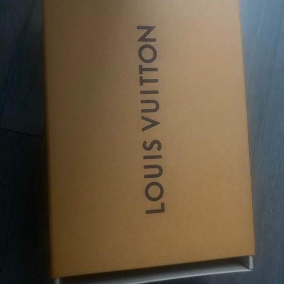 LV SHOES ONLY WORN TWICE - Picture 7 of 8